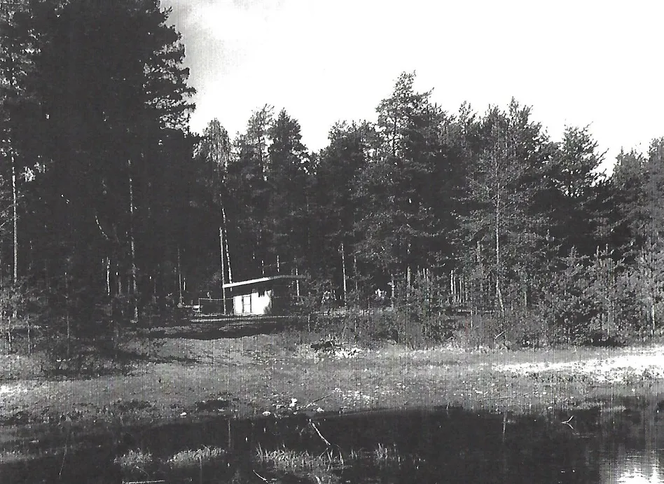 Kiosk på Sveastranda for lenge siden - sort/hvitt bilde